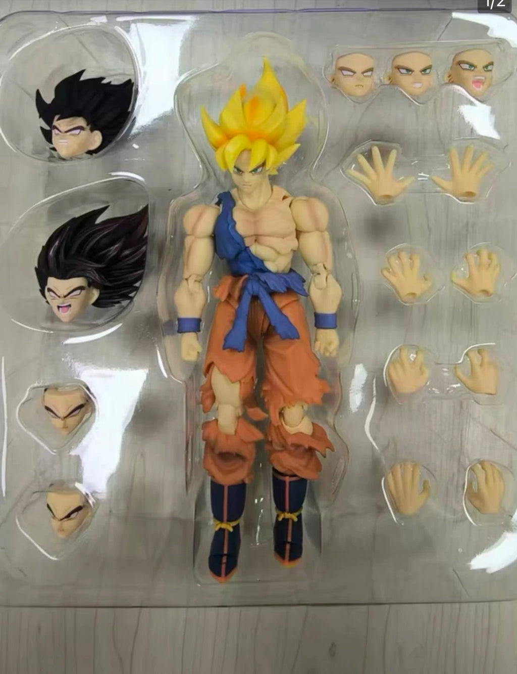 Super Saiyan Son Goku Awakening Battle-Damaged Version